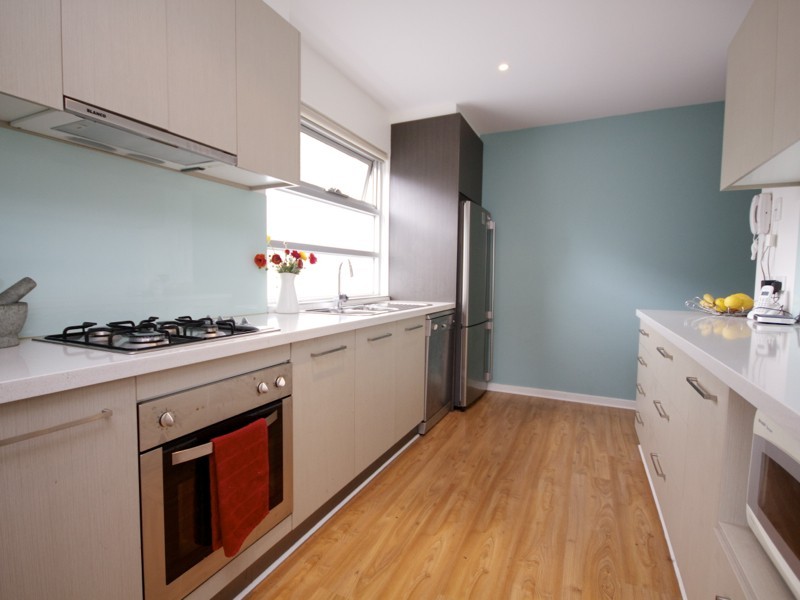 4/16 Bignell Street, Flemington VIC 3031