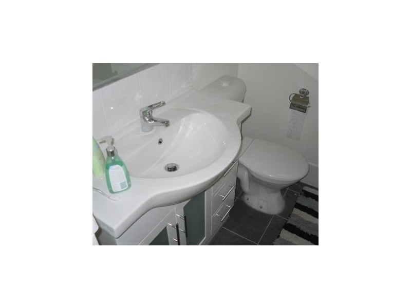 1/2 McGrath Court, Richmond VIC 3121