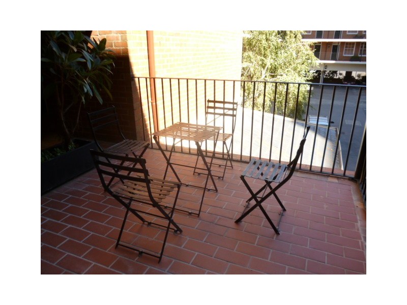 106/51 Rathdowne Street, Carlton VIC 3053