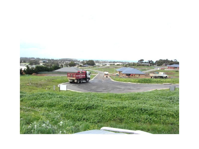 34 Poltong Crescent, Victor Harbor SA 5211