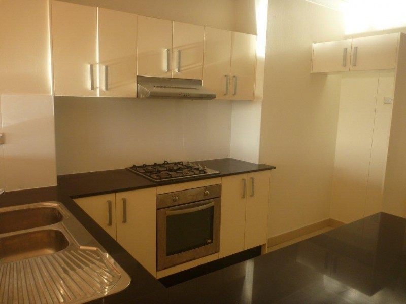 7/2 AMY STREET, Regents Park NSW 2143