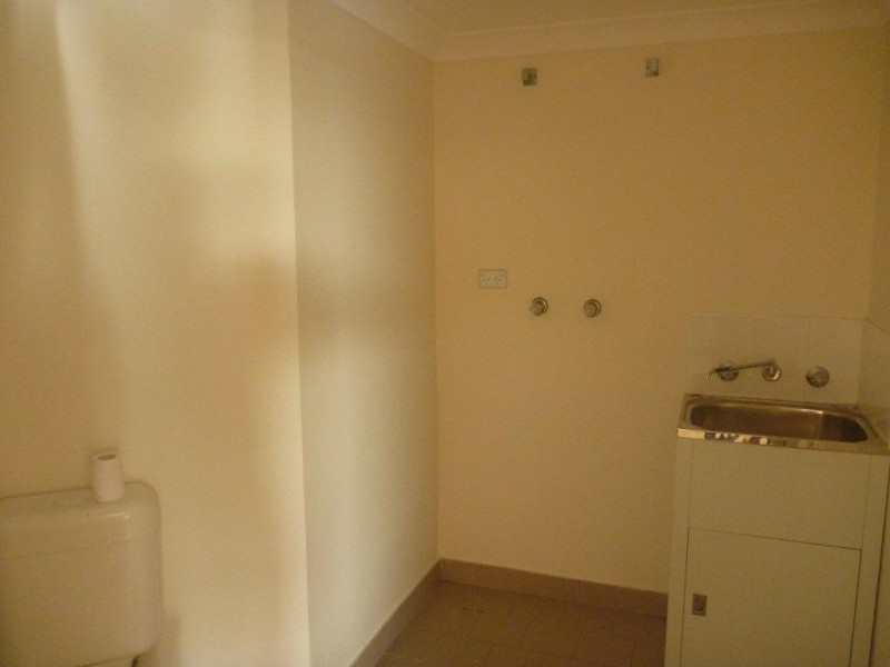 7/2 AMY STREET, Regents Park NSW 2143