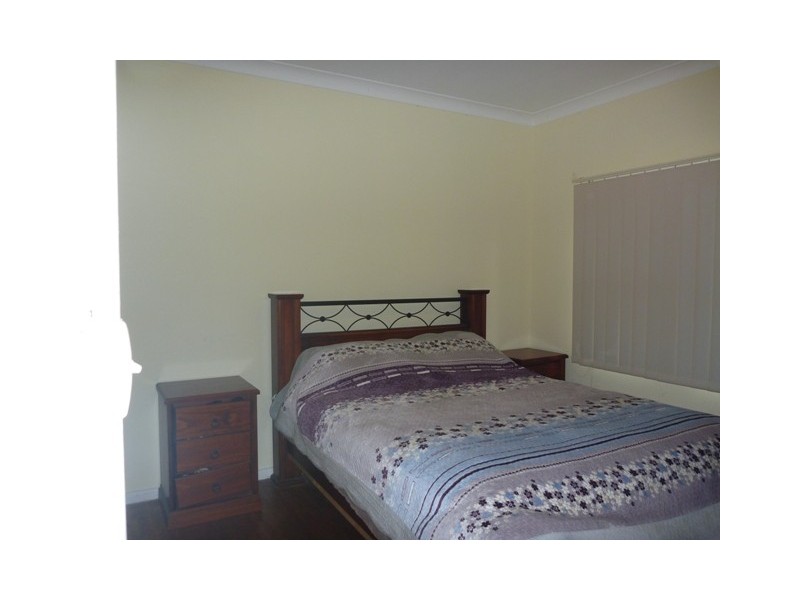 6 Dawes Avenue, Regents Park NSW 2143