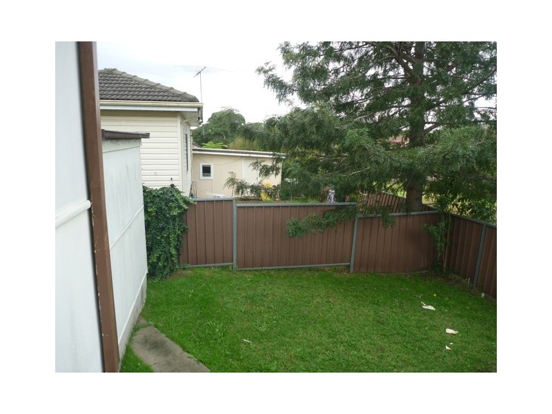6 Dawes Avenue, Regents Park NSW 2143