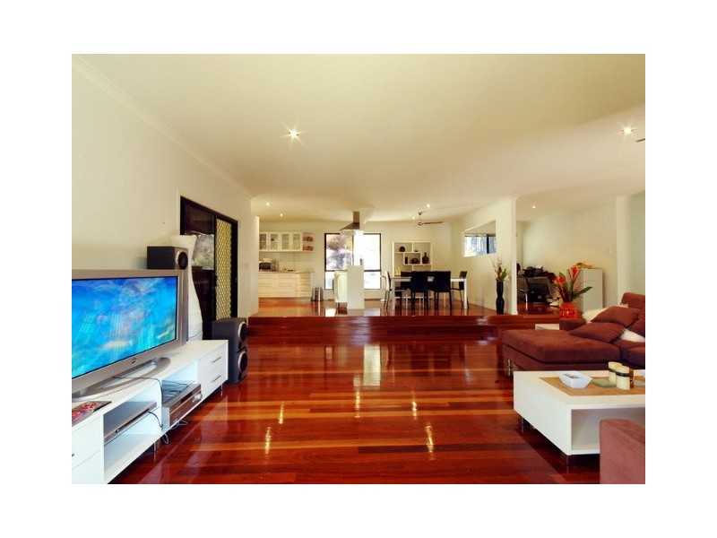 3A Dorset Place, Elanora QLD 4221