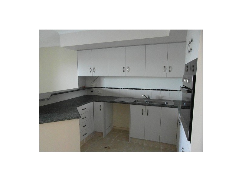 8/7-9 Santa Cruz Blvd, Clear Island Waters QLD 4226