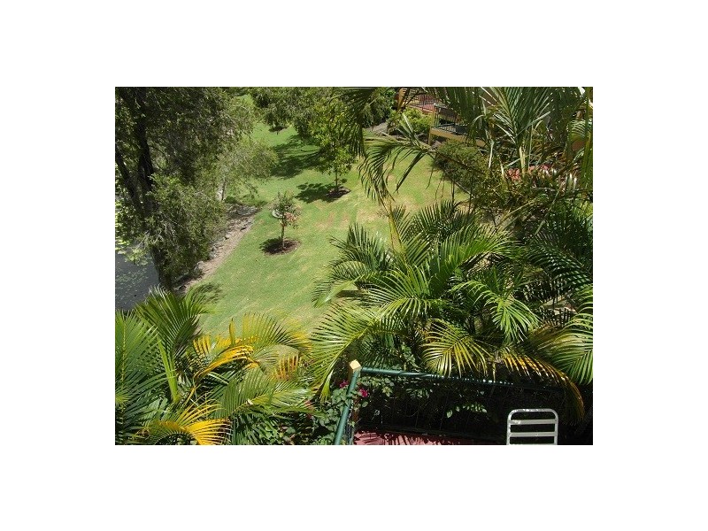 8/7-9 Santa Cruz Blvd, Clear Island Waters QLD 4226