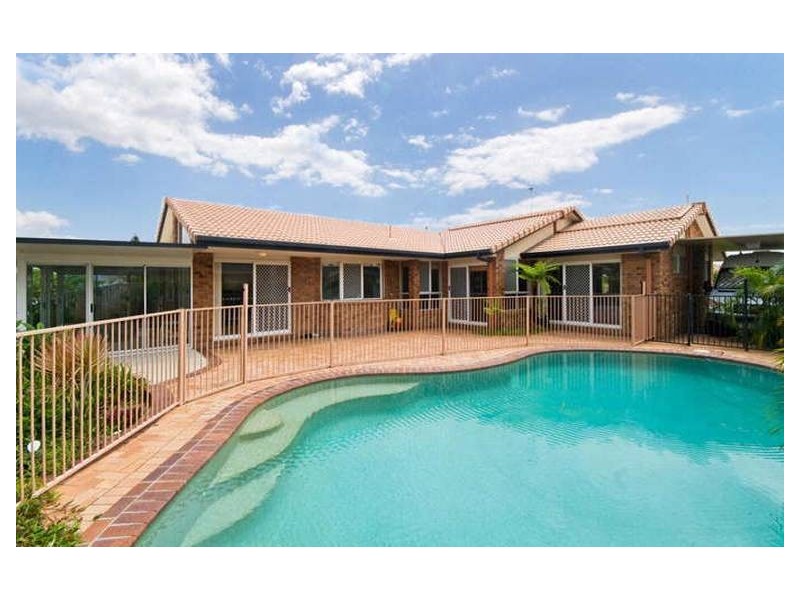 49 Pintail Crescent, Burleigh Waters QLD 4220