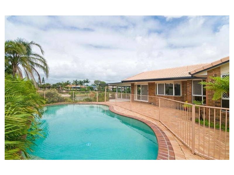 49 Pintail Crescent, Burleigh Waters QLD 4220
