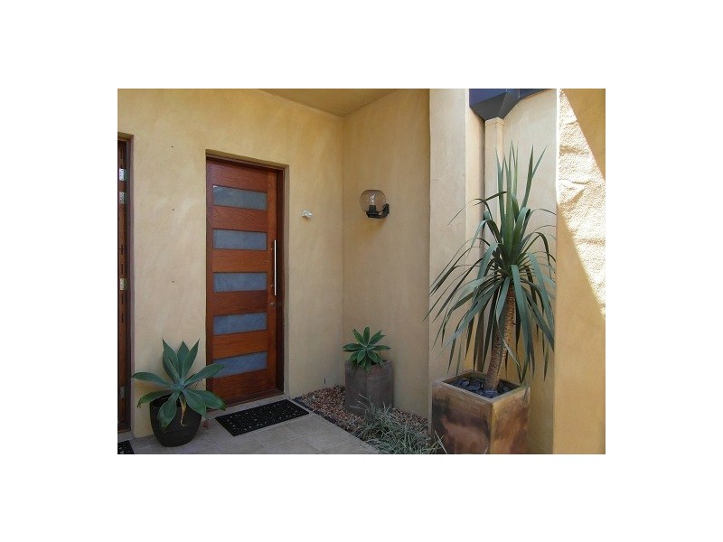 65A Wedgebill Parade, Burleigh Waters QLD 4220