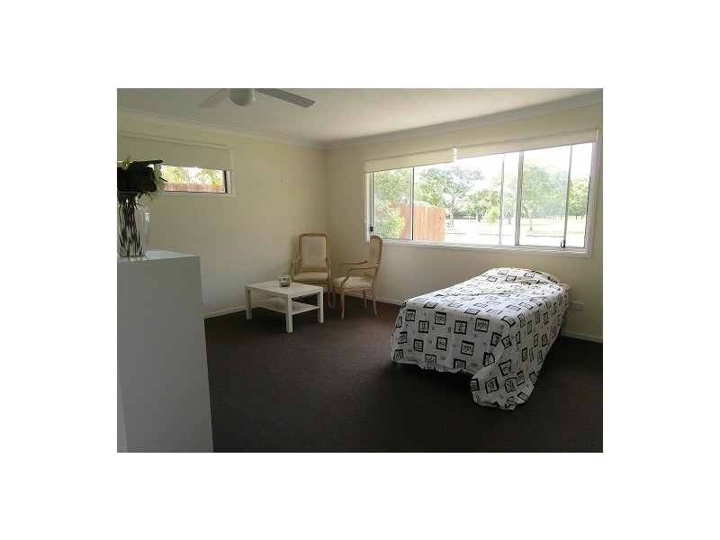 40 Mountain View Avenue, Miami QLD 4220