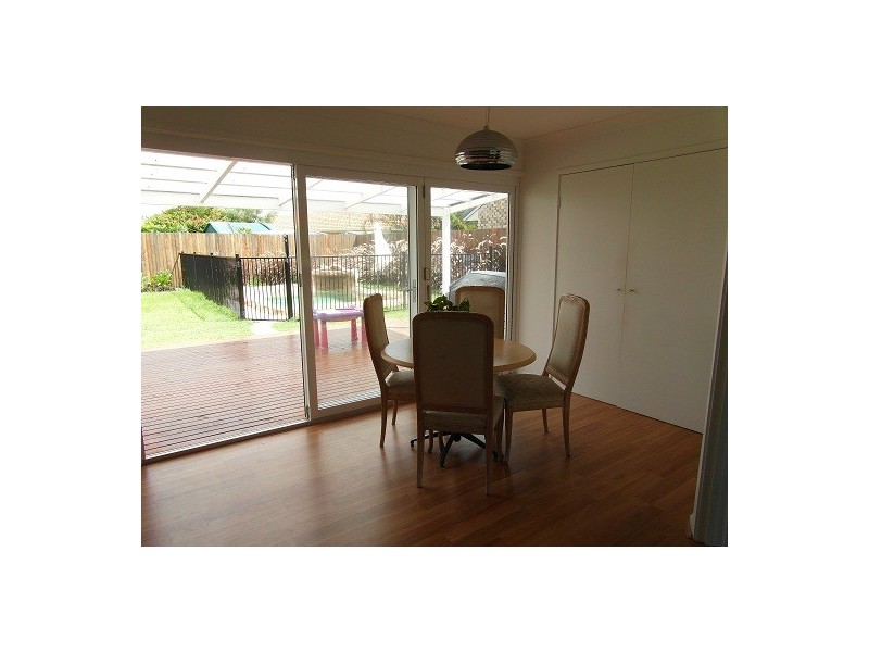 40 Mountain View Avenue, Miami QLD 4220