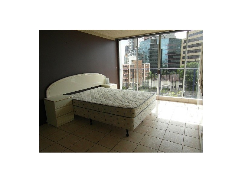 4B/2 Riverview Parade, Surfers Paradise QLD 4217