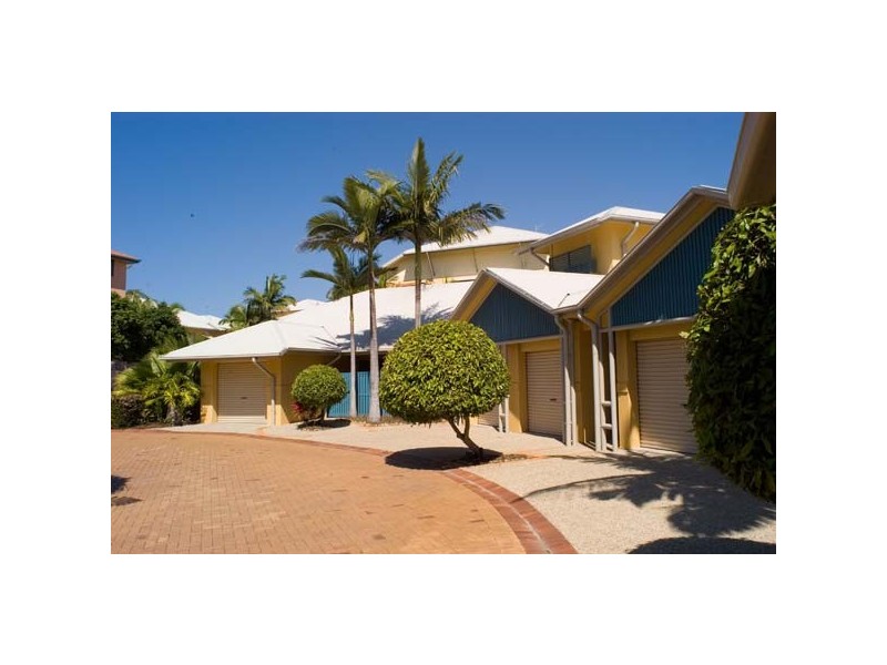 22/2320 Gold Coast Highway, Mermaid Beach QLD 4218