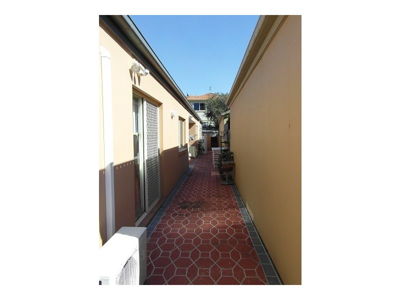 2 Devco Place, Ashmore QLD 4214
