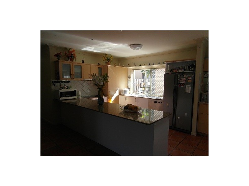 2 Devco Place, Ashmore QLD 4214