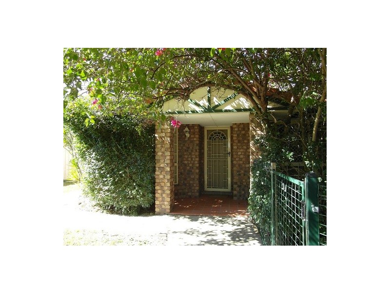 34A Silvabank Drive, Varsity Lakes QLD 4227