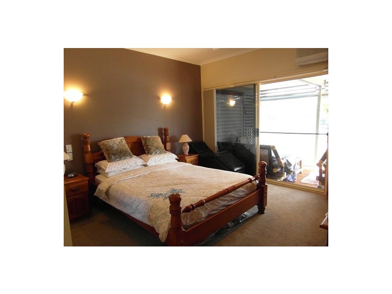 8/36-42 Beachcomber Court, Burleigh Waters QLD 4220