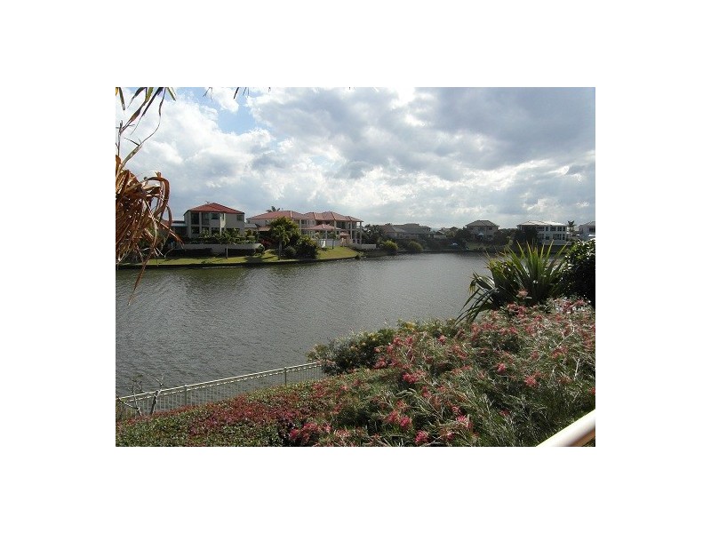 8/36-42 Beachcomber Court, Burleigh Waters QLD 4220