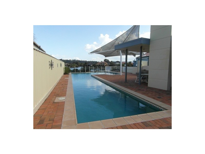 8/36-42 Beachcomber Court, Burleigh Waters QLD 4220