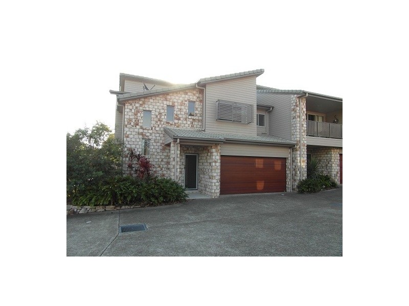 1/7 Castello Circuit, Varsity Lakes QLD 4227