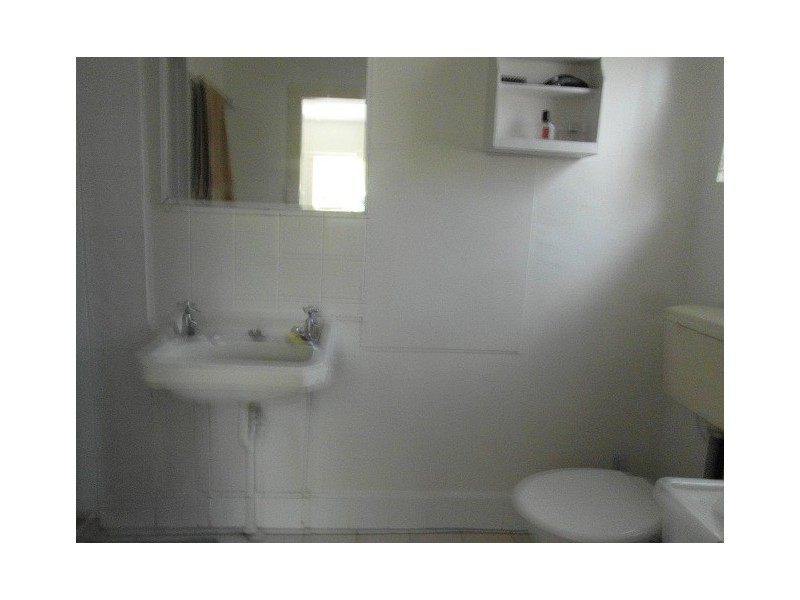 2/2347 Gold Coast Highway, Mermaid Beach QLD 4218