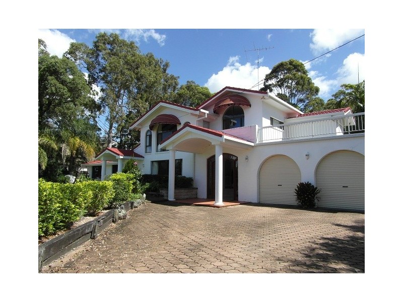 237 Simpsons Road, Elanora QLD 4221