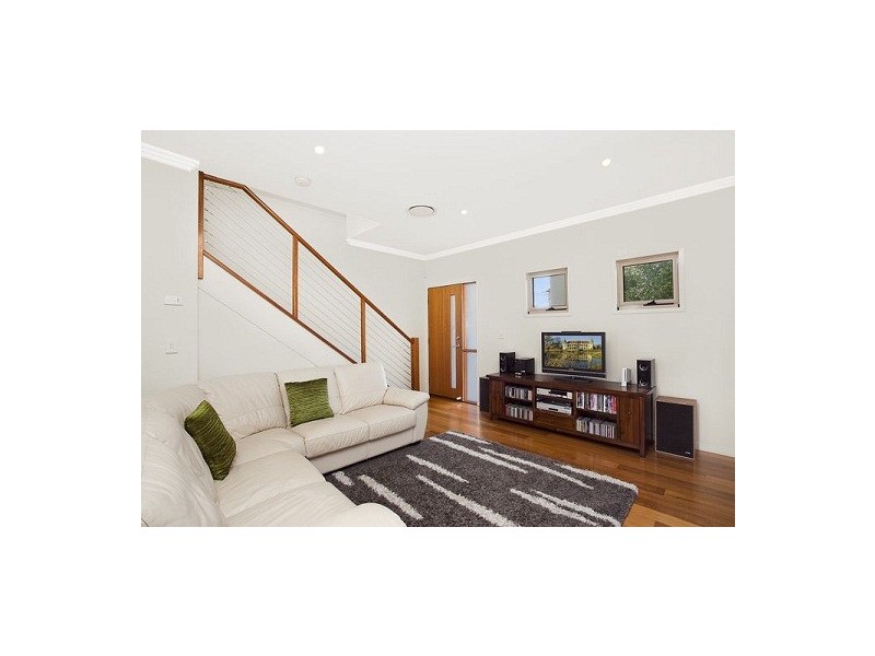 2/46 First Avenue, Palm Beach QLD 4221