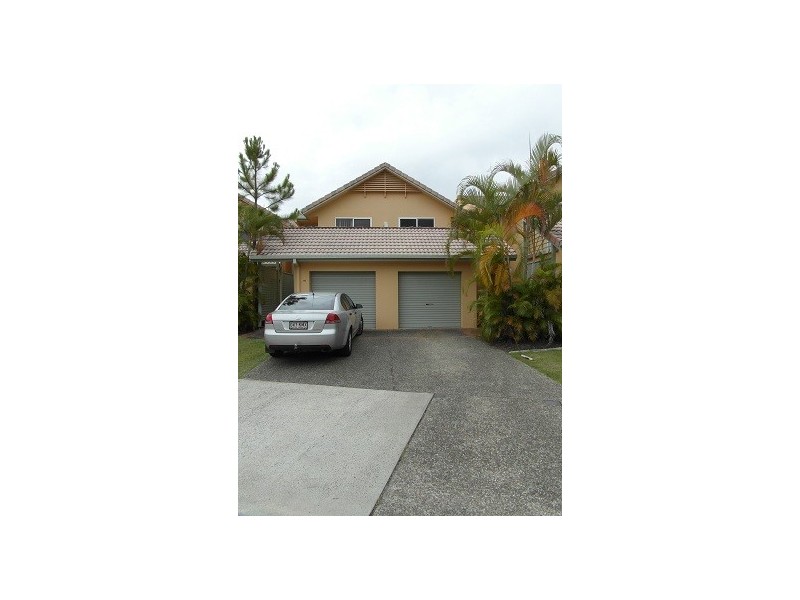 83/215 Cottesloe Drive, Mermaid Waters QLD 4218