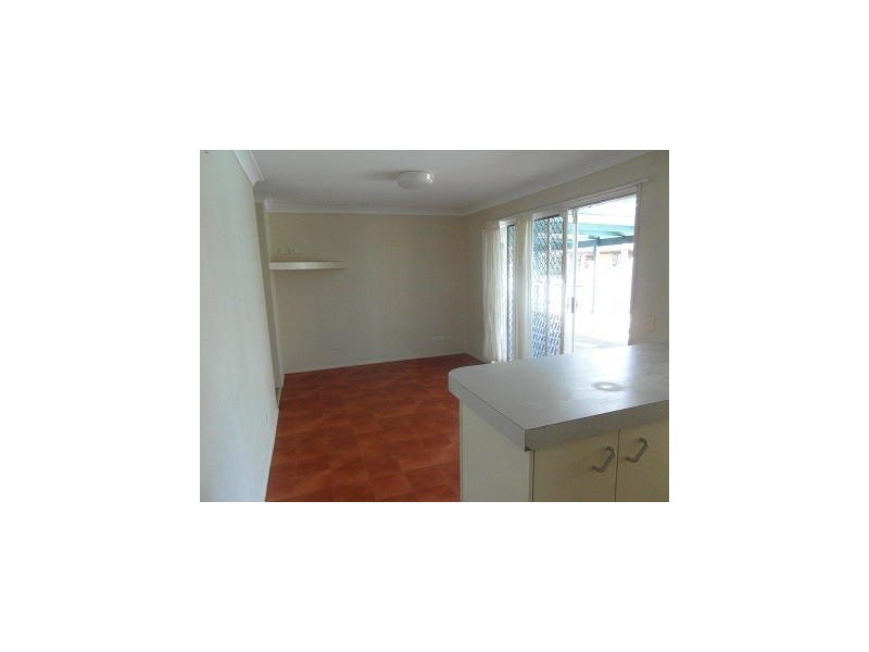 18 Lakeridge Drive, Varsity Lakes QLD 4227