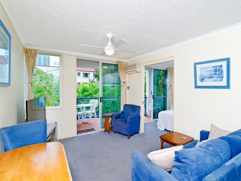 11/199 Surf Parade, Broadbeach QLD 4218