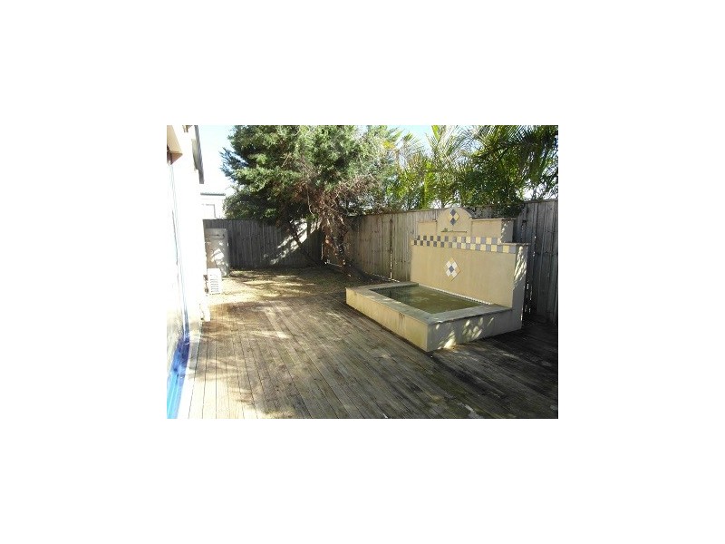 32 Gerona Circuit, Varsity Lakes QLD 4227