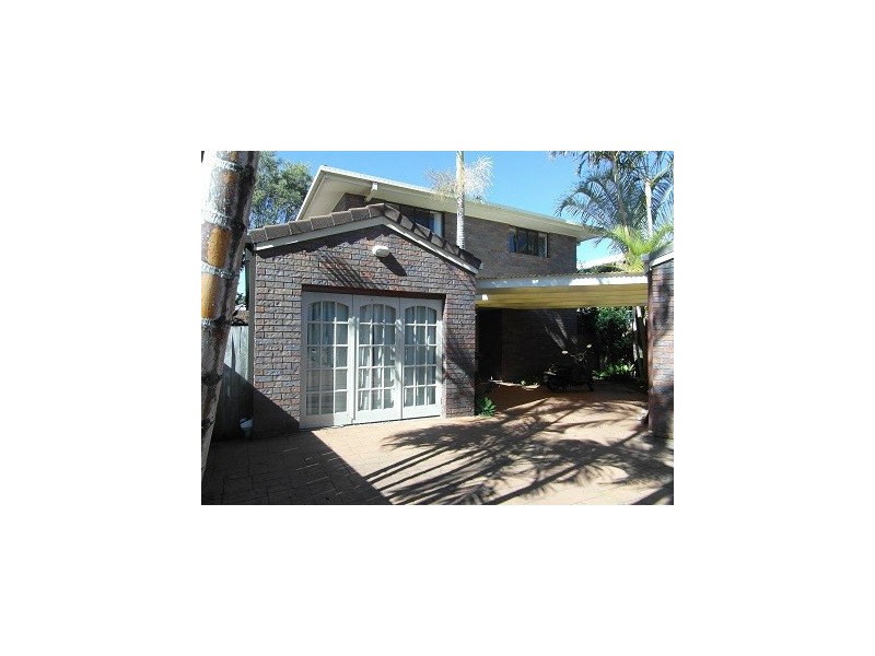 2/13 Leyte Avenue, Palm Beach QLD 4221