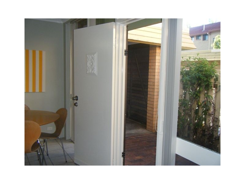 3/11 Peninsular Drive, Surfers Paradise QLD 4217