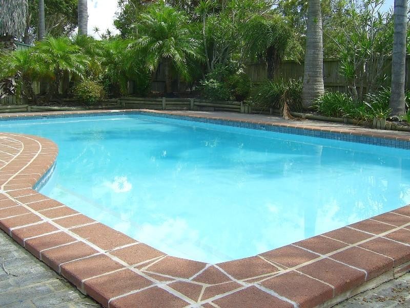 Hallidays Point NSW 2430