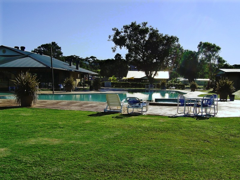 Hallidays Point NSW 2430