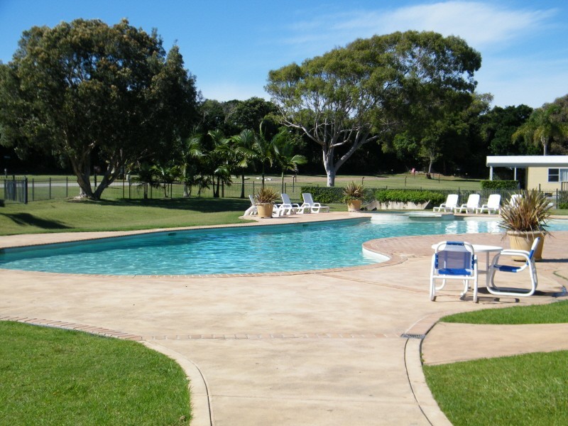 Hallidays Point NSW 2430