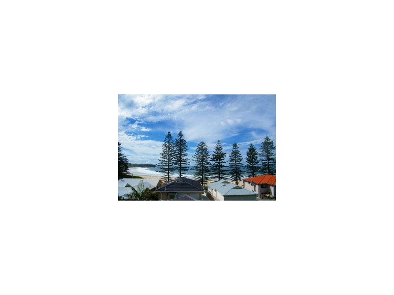 9 Main Street, Hallidays Point NSW 2430