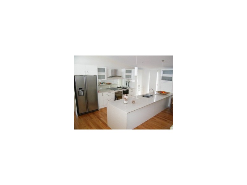 9 Main Street, Hallidays Point NSW 2430