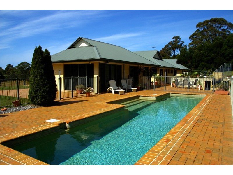 35 Figtree Drive, Diamond Beach NSW 2430