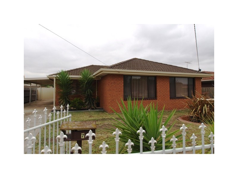 7 Merlin Crescent, Corio VIC 3214