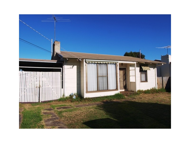 9 Wren Street, Norlane VIC 3214