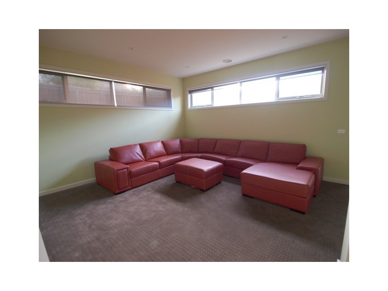 16 Molloy Court, Bell Post Hill VIC 3215