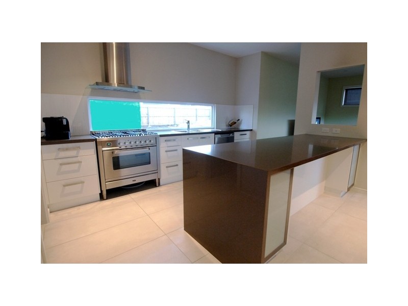 16 Molloy Court, Bell Post Hill VIC 3215