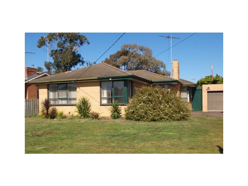 31 Teleta Crescent, Corio VIC 3214