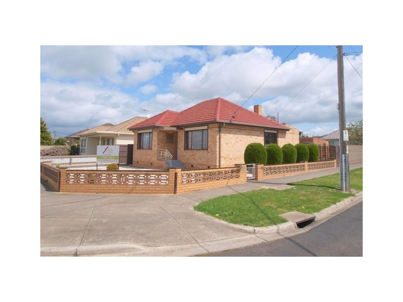 29 Hughes Street, Bell Park VIC 3215