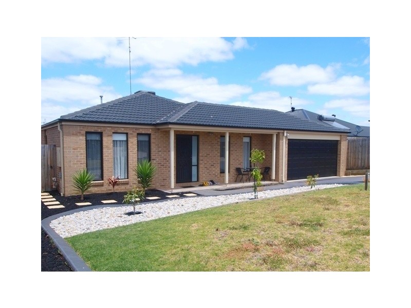 4 Mia Court, Bell Park VIC 3215