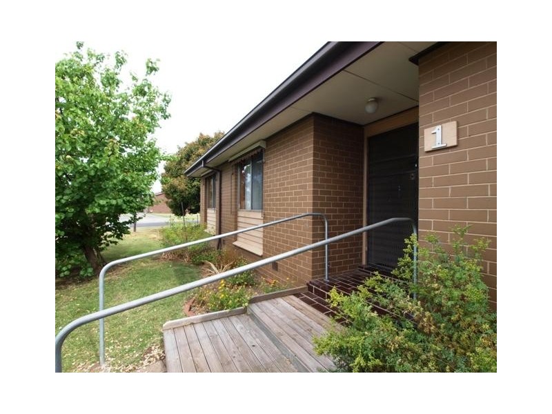1 Antrim Court, Corio VIC 3214