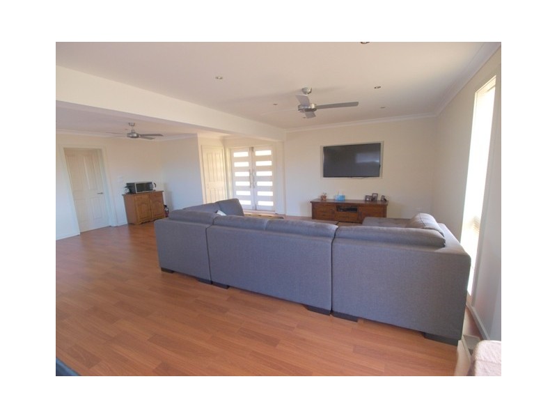 7 Liston Street, Bell Post Hill VIC 3215