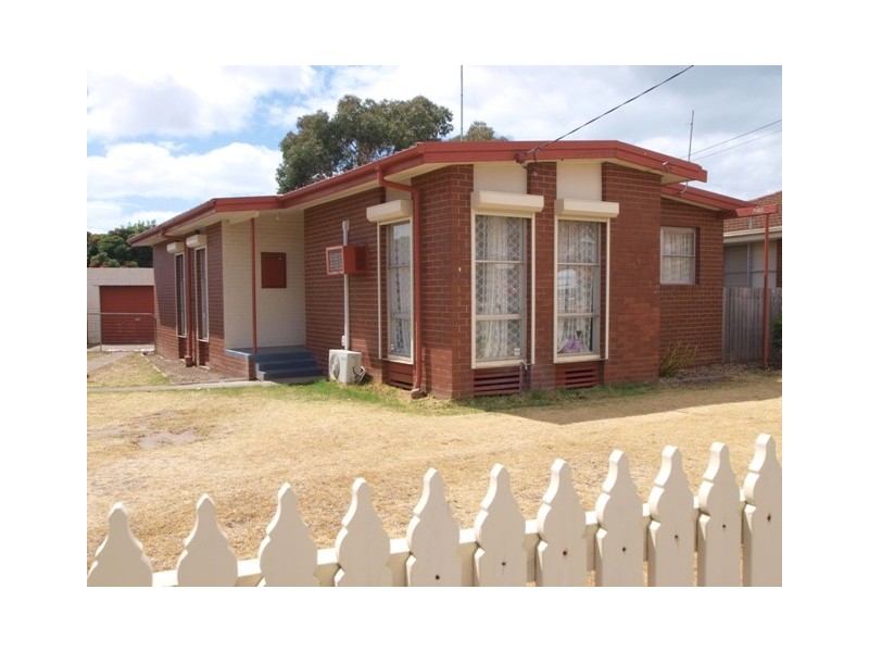 10 Benambra Street, Corio VIC 3214
